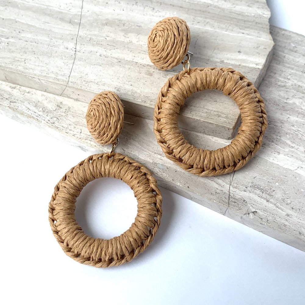 New ~ Anthropologie Natural Woven Raffia Hoop Earrings - Picture 2 of 8